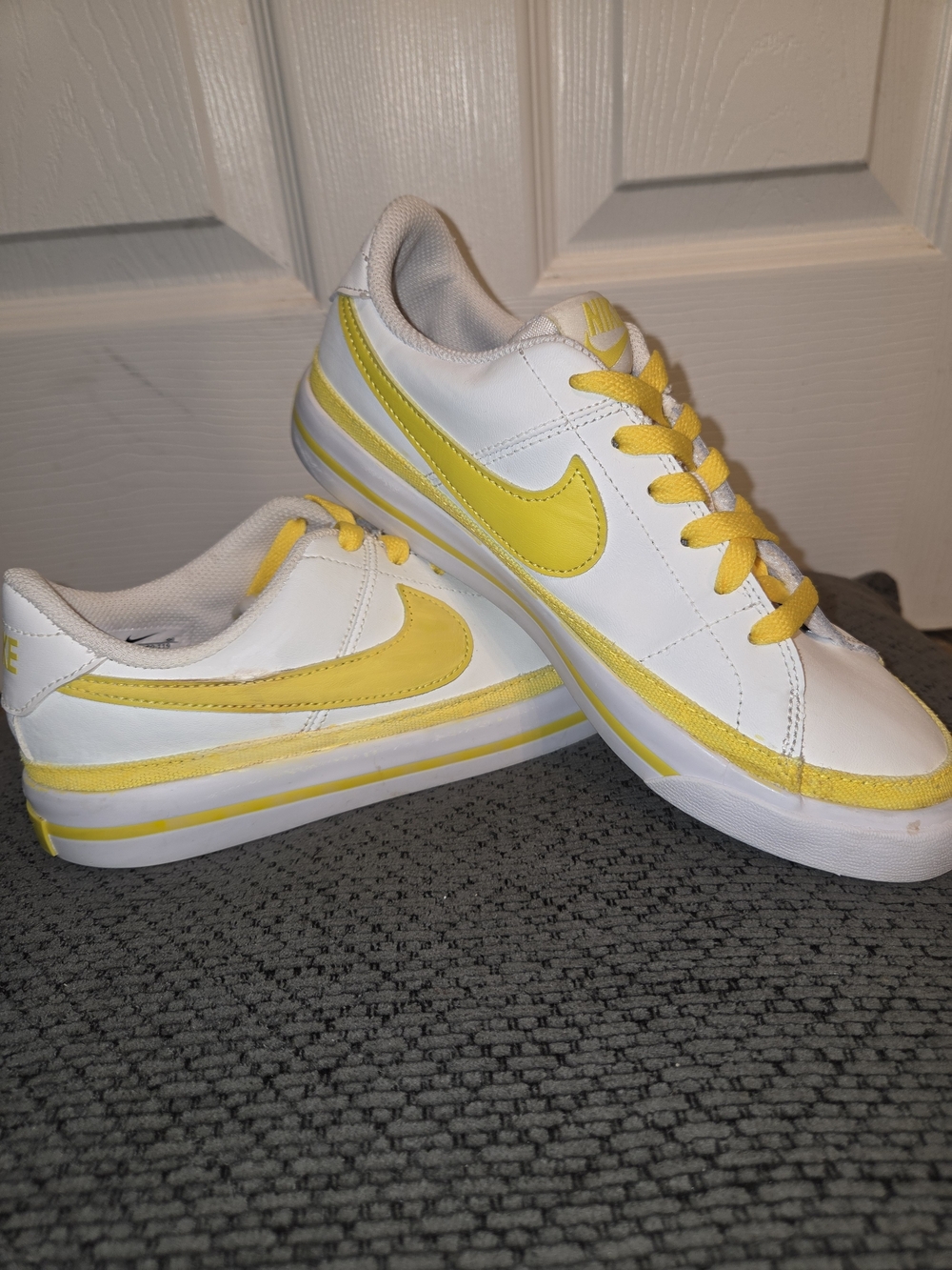 Nike Kids' White & Yellow Low-Top Sneakers